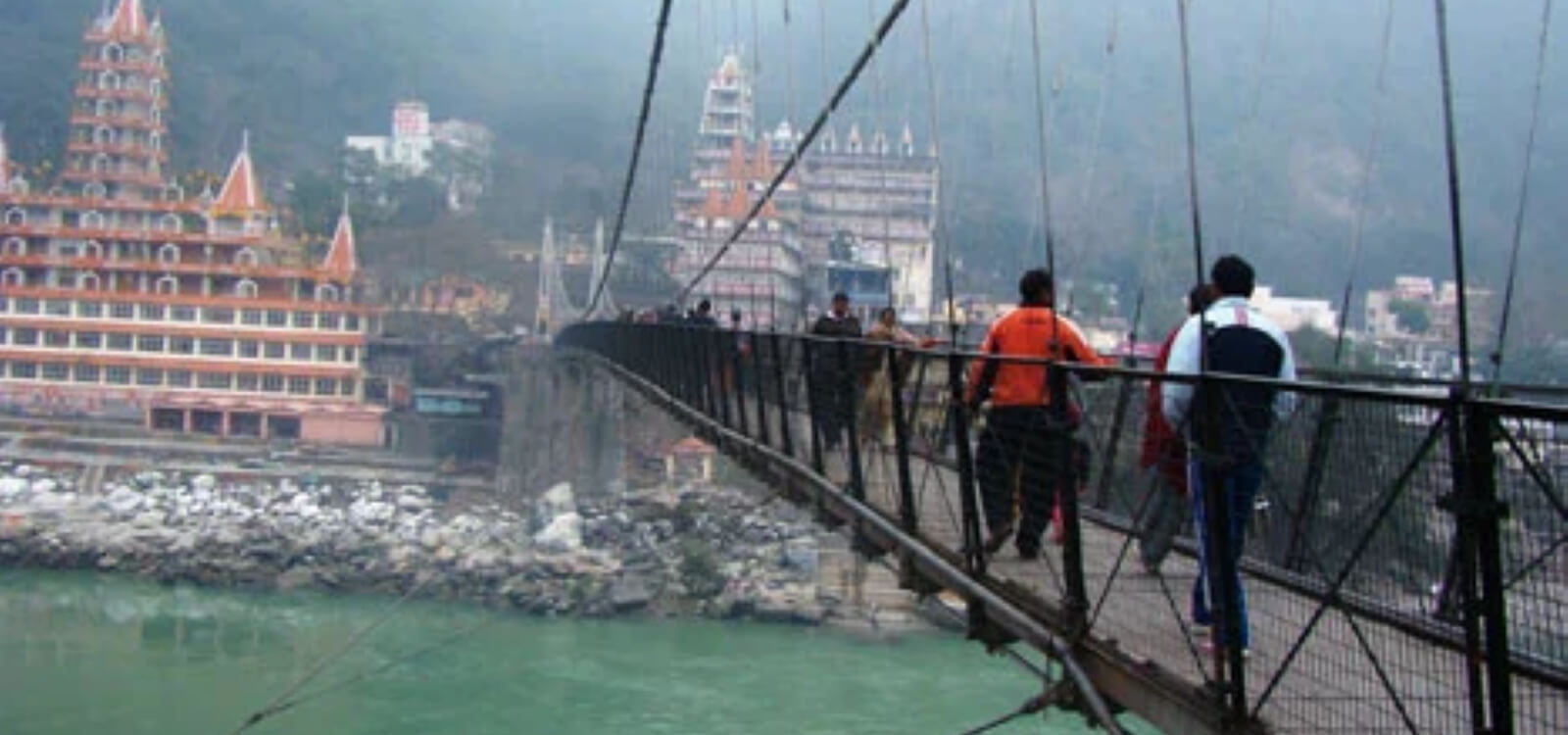 laxman jhula of rishikesh